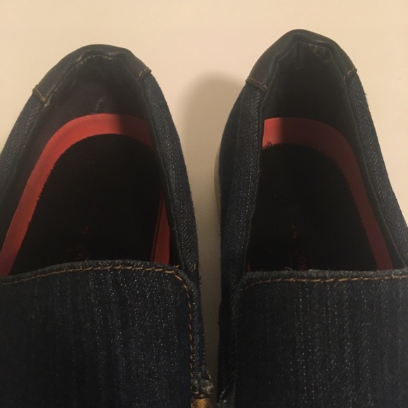 -🔥Sold🔥Levi Denim Shoes - Picture 3 of 8